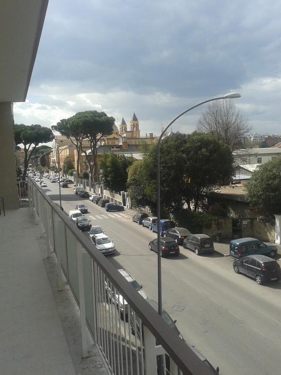 Bed and Breakfast Quasi Quasi Dormo Qui à Rome Extérieur photo